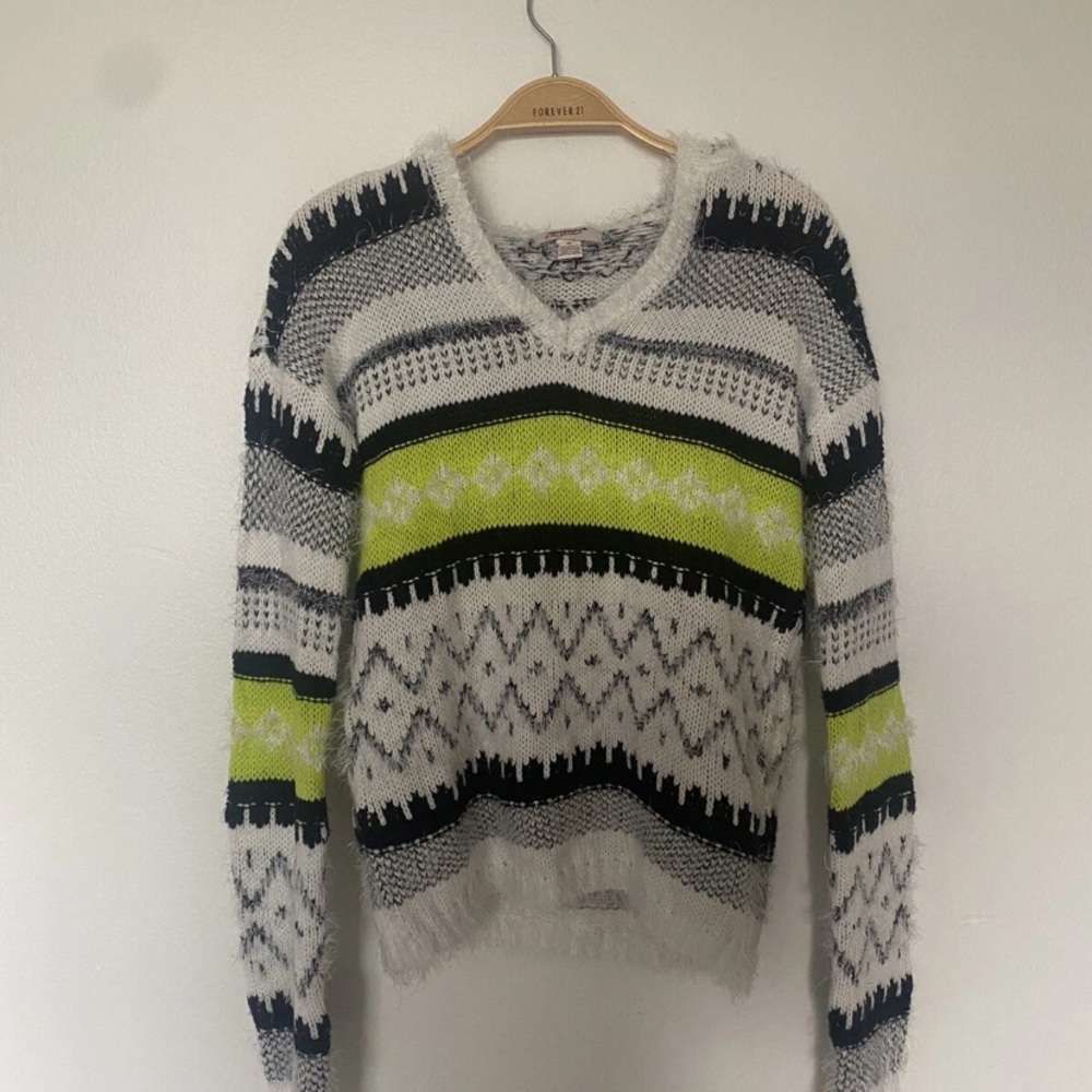 Arizona Jean Company V-Neck Sweater - Black, White, Green